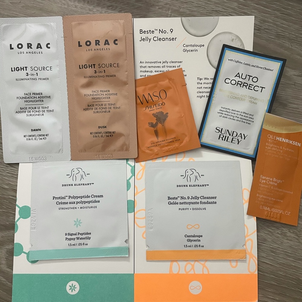 Skin care sample bundle